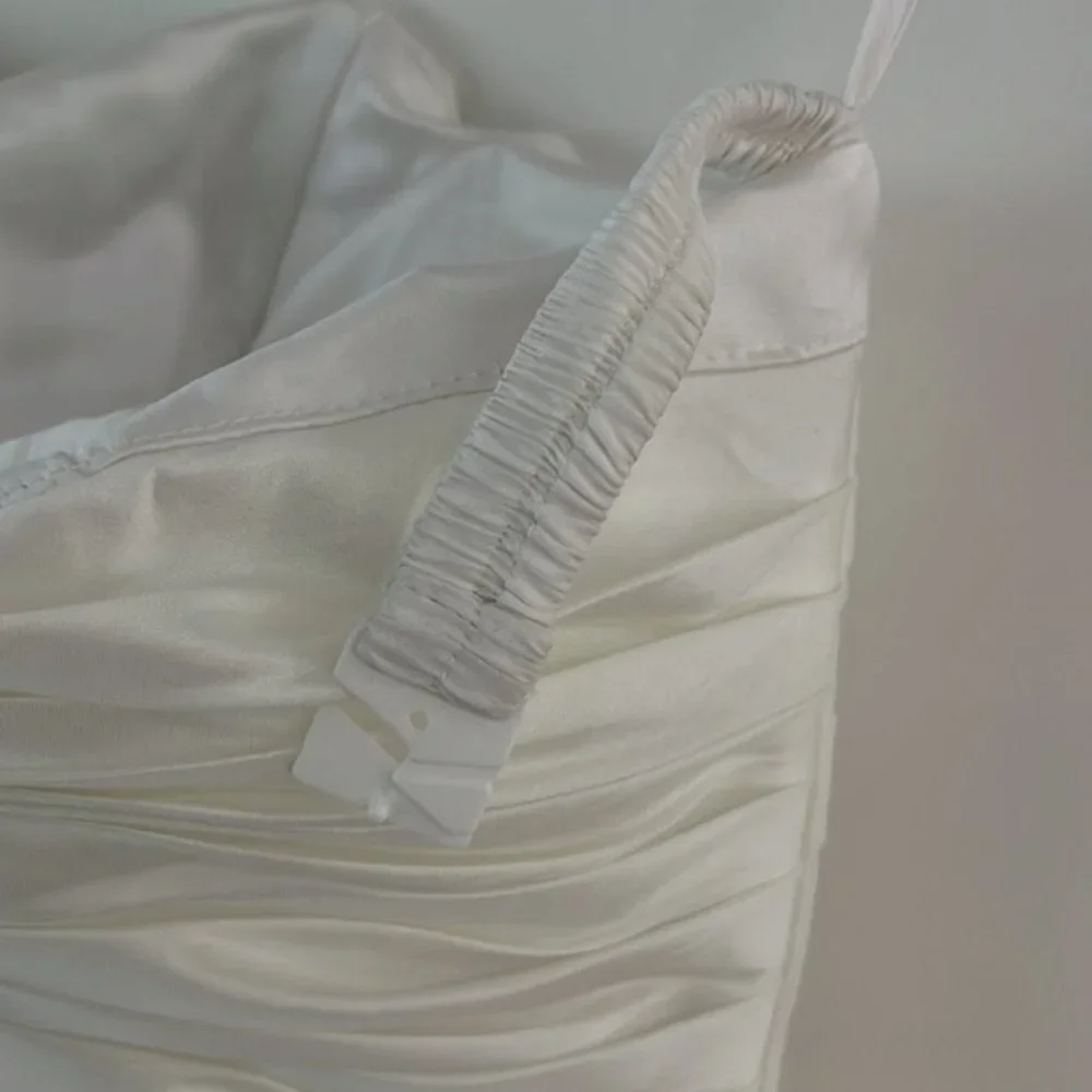 Sweetheart Strapless Wedding/Grad Cocktail Dress - Picture 5 of 7